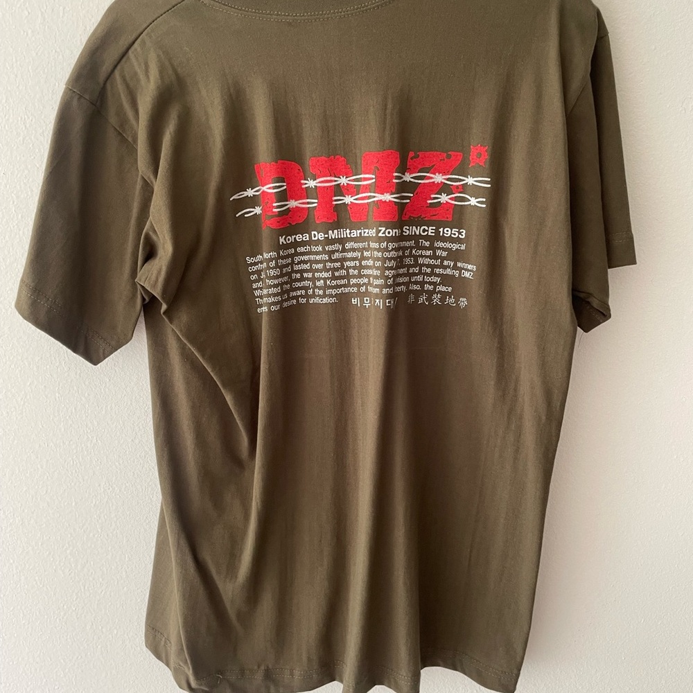 NWOT Short Sleeve T Shirt  XL